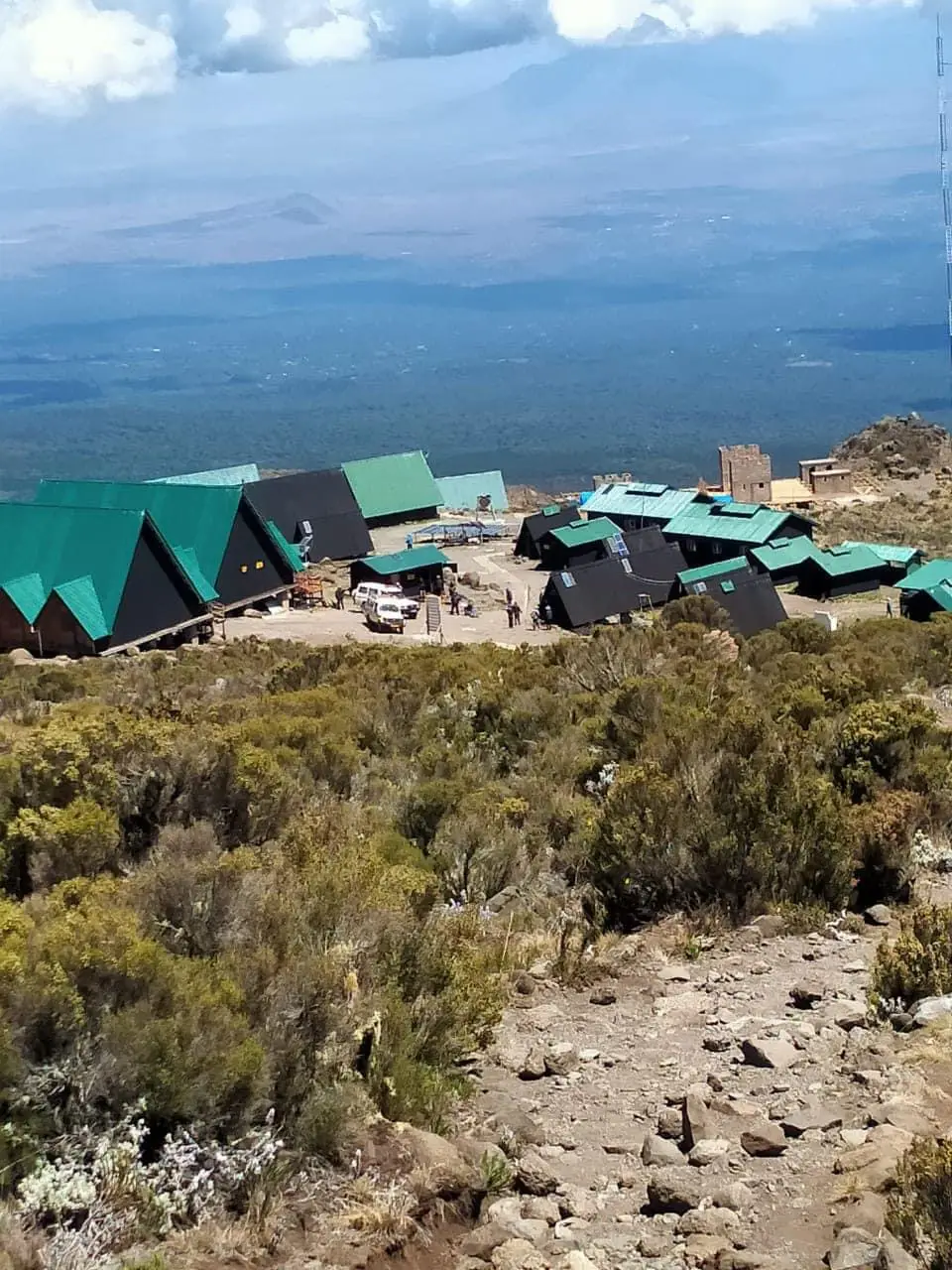 camp dorm place mountain hiking